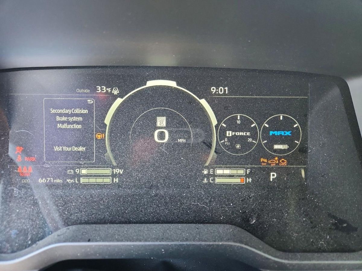 Toyota Tundra 2025 — миниатюра 9