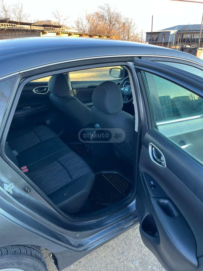 Nissan Sentra - фото 10