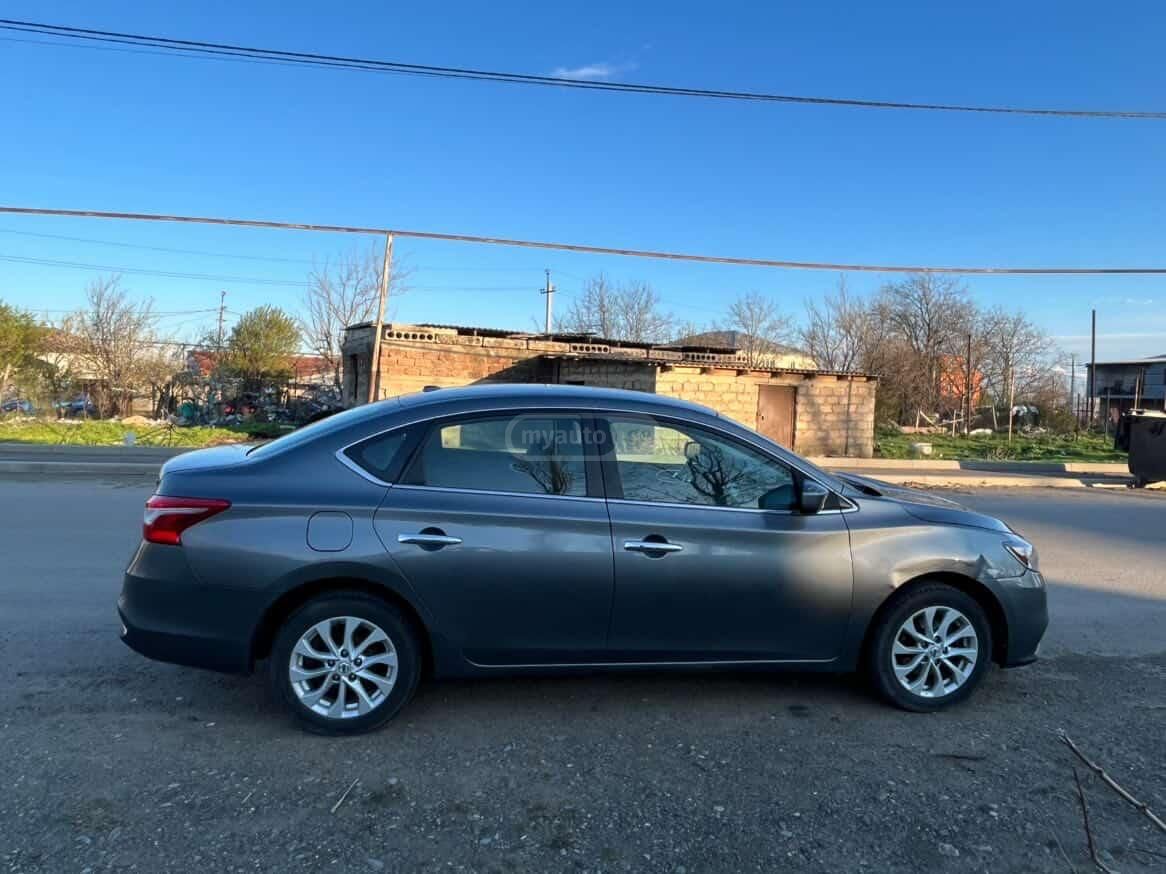 Nissan Sentra - фото 5