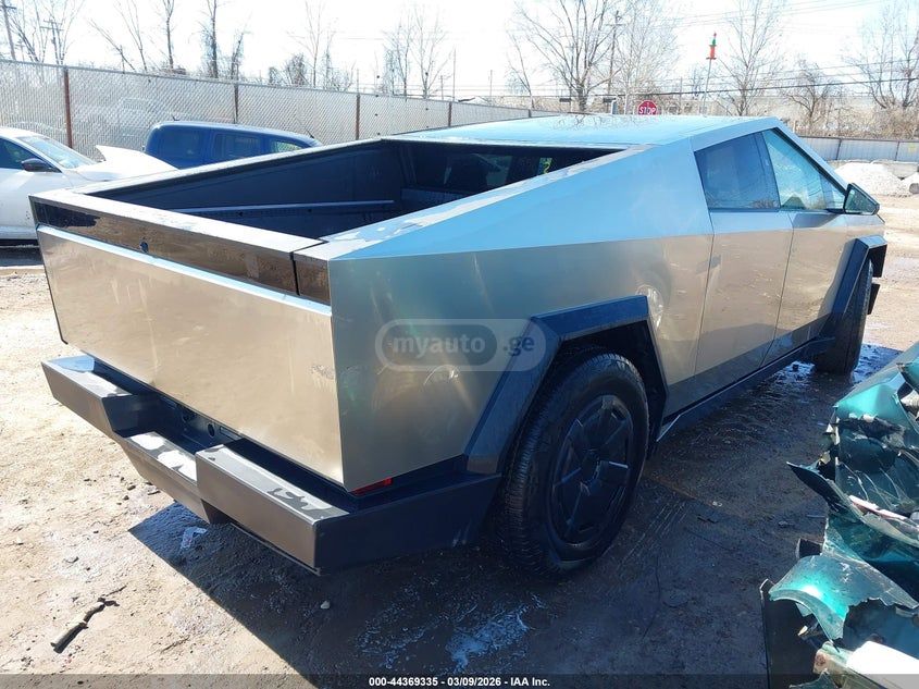 Tesla Cybertruck 2025 — миниатюра 4