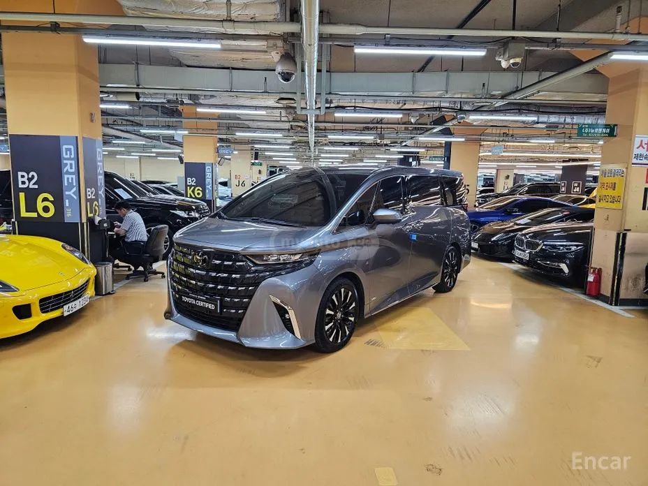 Toyota Alphard 2024 — миниатюра 1
