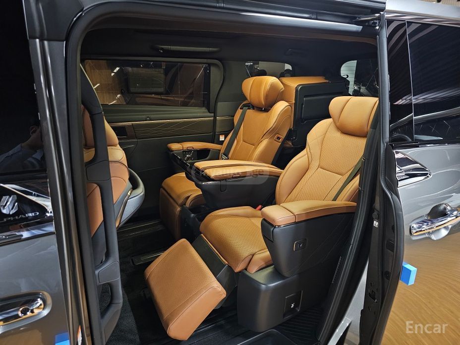 Toyota Alphard 2024 — миниатюра 9