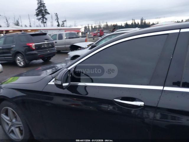 Mercedes-Benz 4MATIC — миниатюра 11