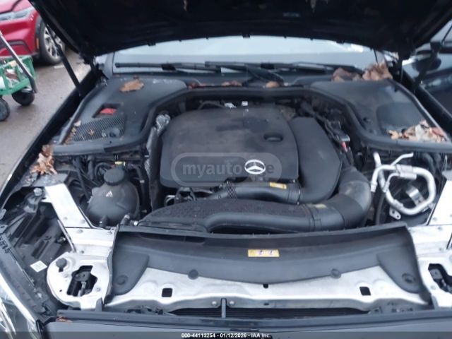 Mercedes-Benz 4MATIC — миниатюра 8