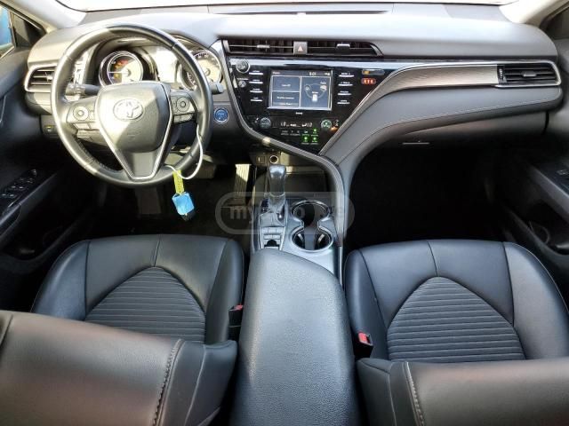 Toyota SE Nightshade 4dr Front-Wheel — миниатюра 6