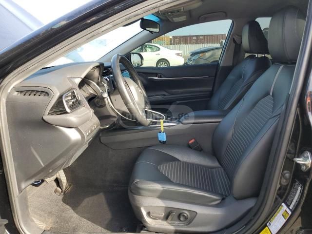 Toyota SE Nightshade 4dr Front-Wheel — миниатюра 7