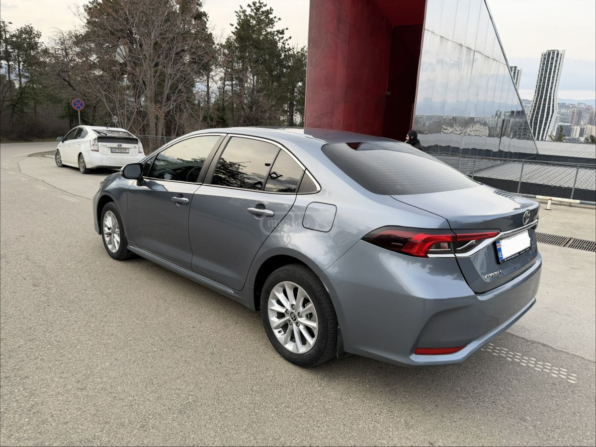 Toyota Corolla - фото 4