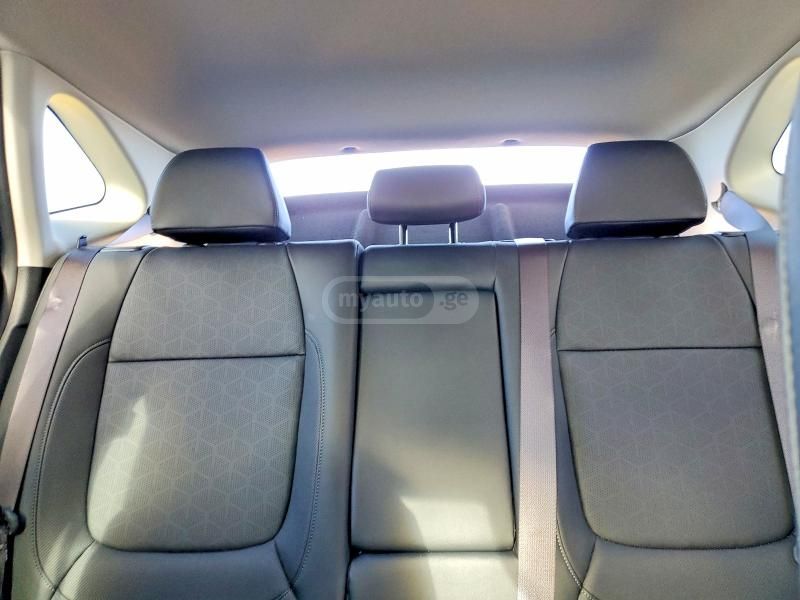 Kia Seltos 2024 — миниатюра 10