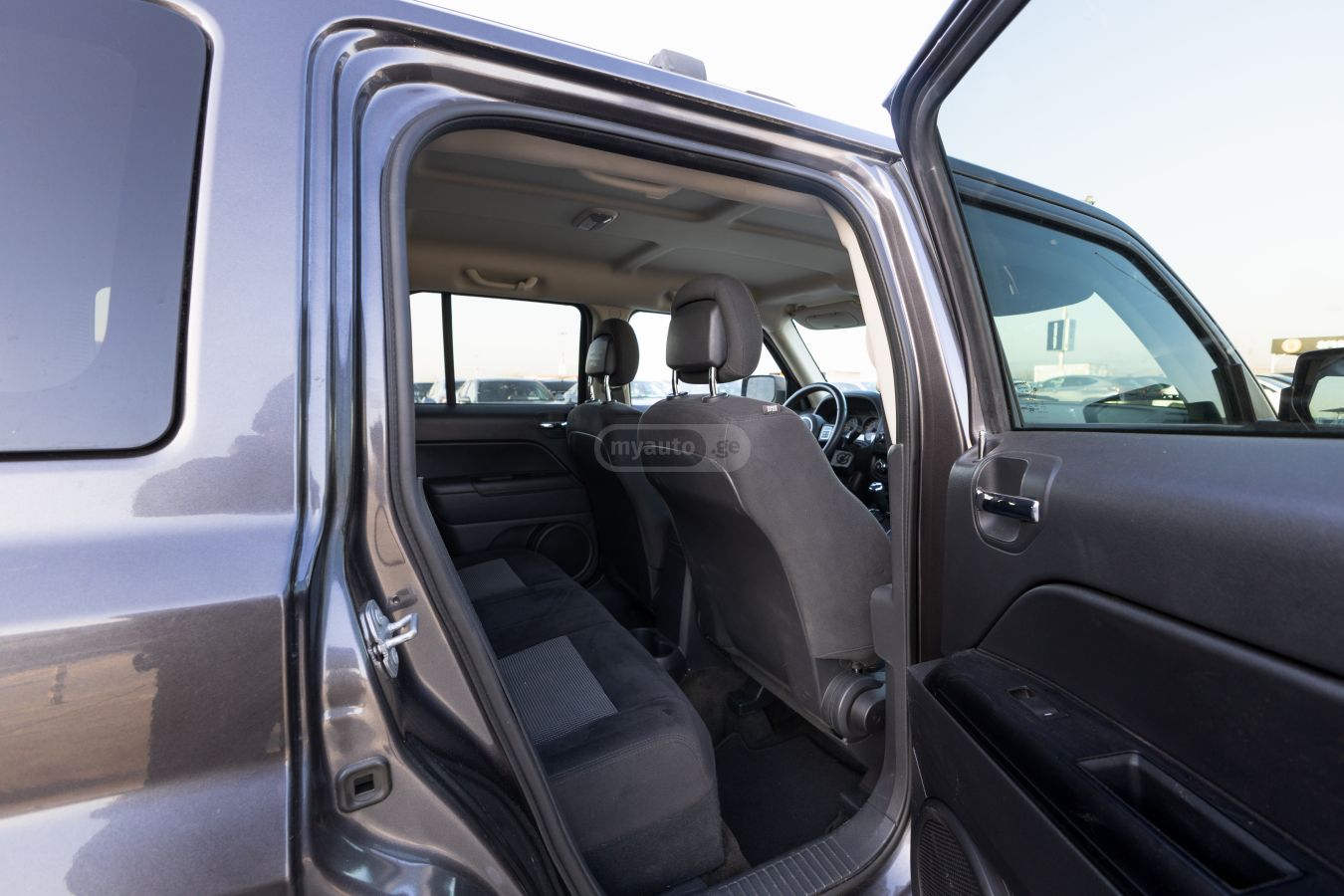 Jeep Patriot - фото 5