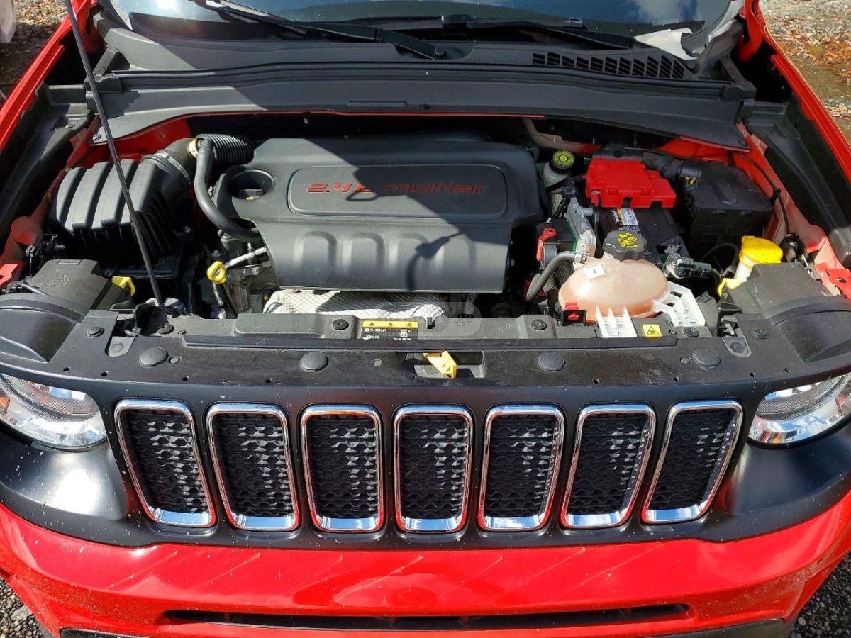 Jeep Renegade 2021 — миниатюра 11