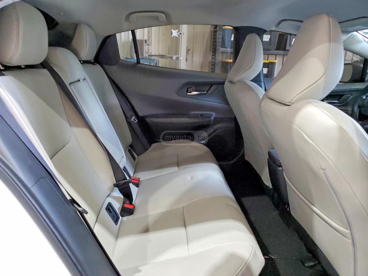 Toyota Prius - фото 10