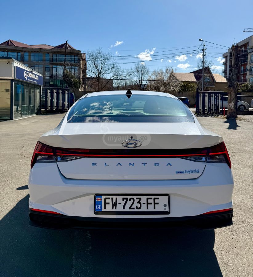 Hyundai Blue 4dr Sedan Automatic — миниатюра 5