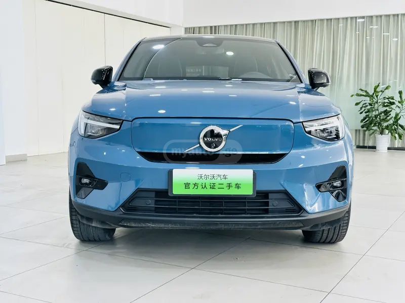 Volvo C40 2024 — миниатюра 2