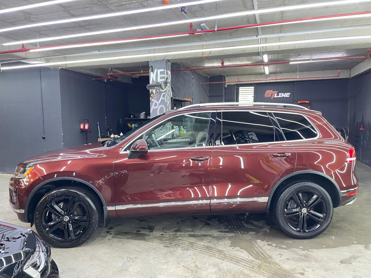 Volkswagen Touareg - фото 15