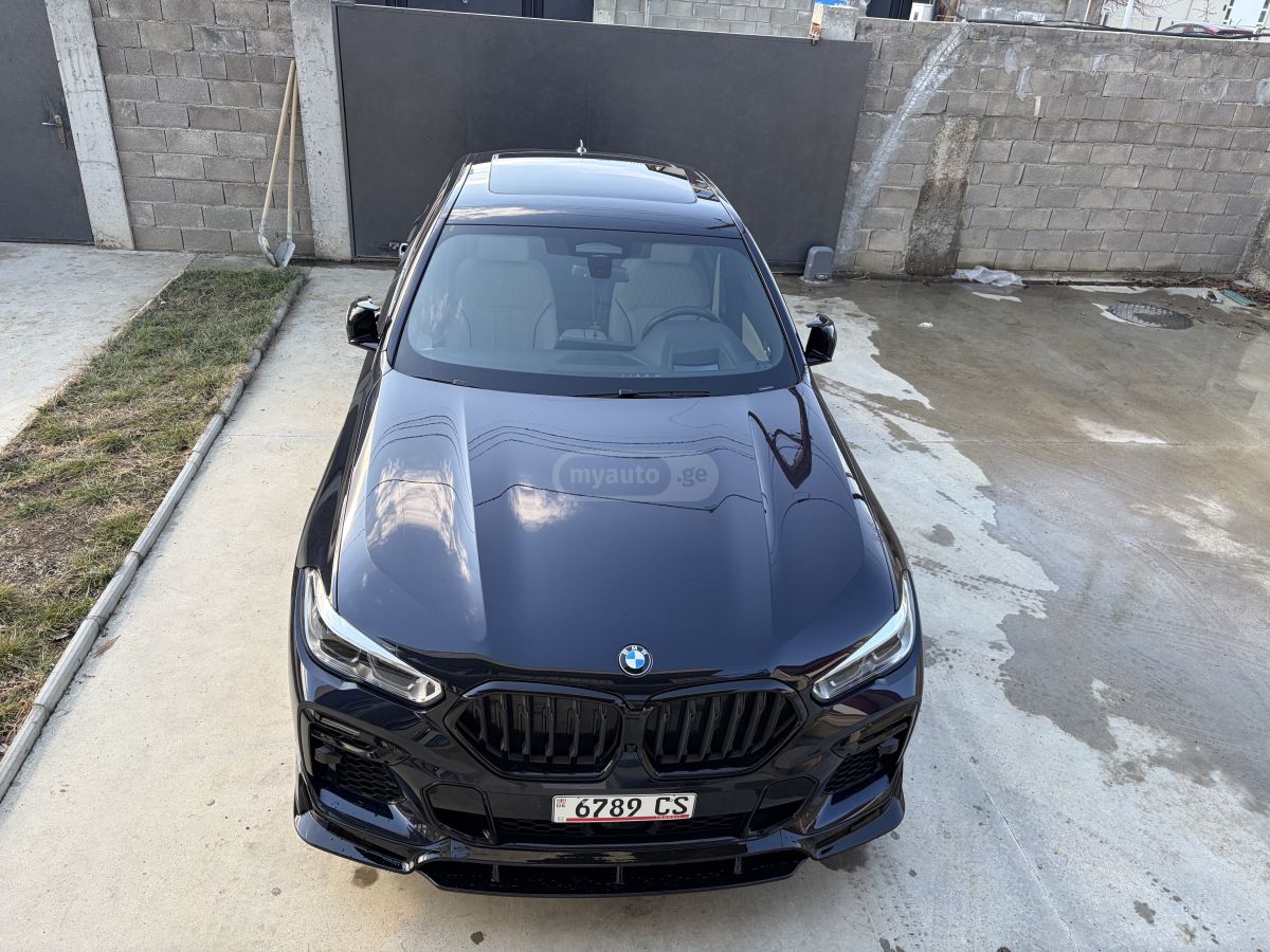 BMW M50i 4dr All-Wheel Drive Sport — миниатюра 13