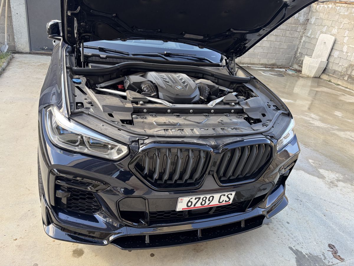 BMW M50i 4dr All-Wheel Drive Sport — миниатюра 14