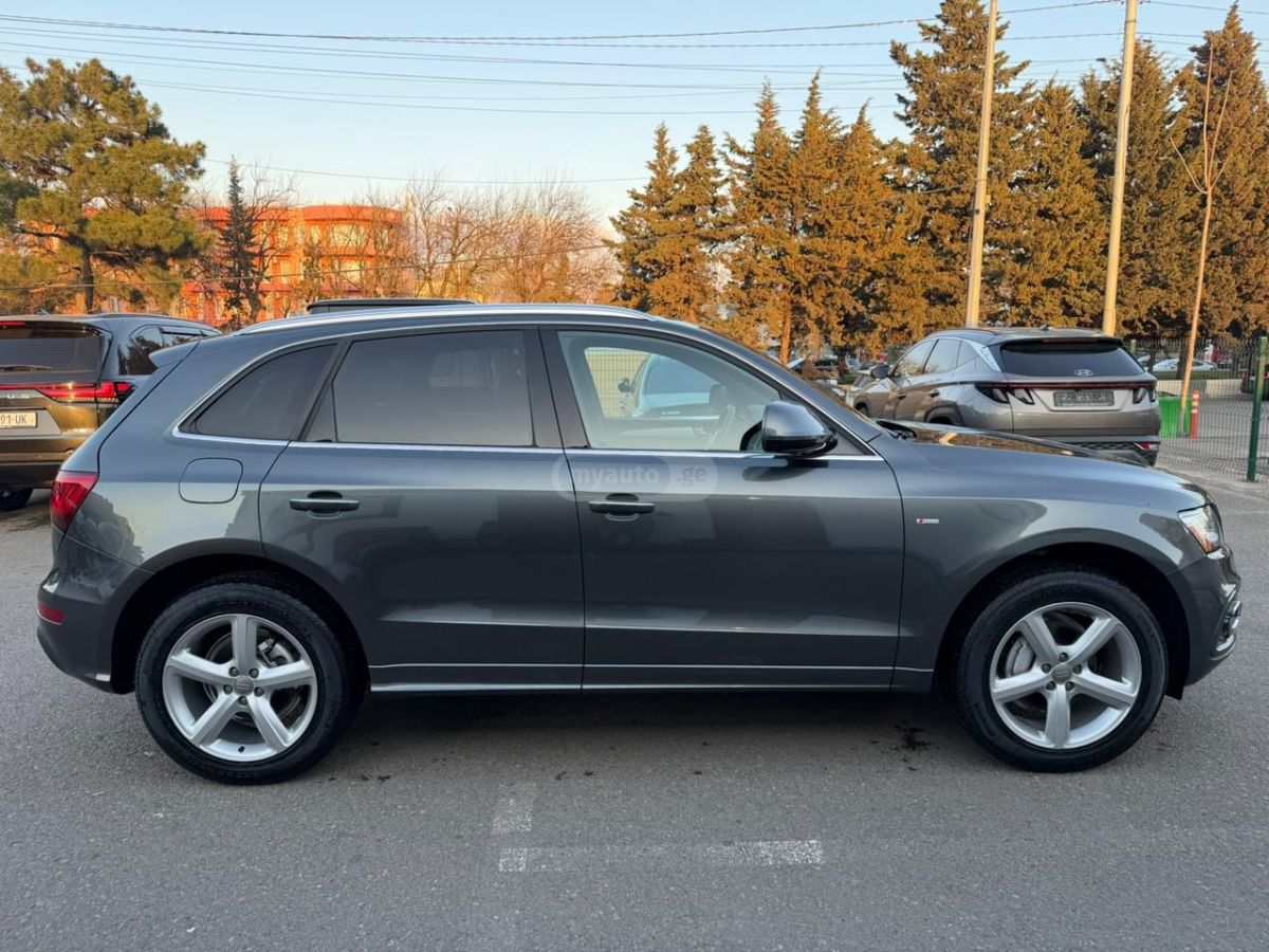 Audi Q5 - фото 5