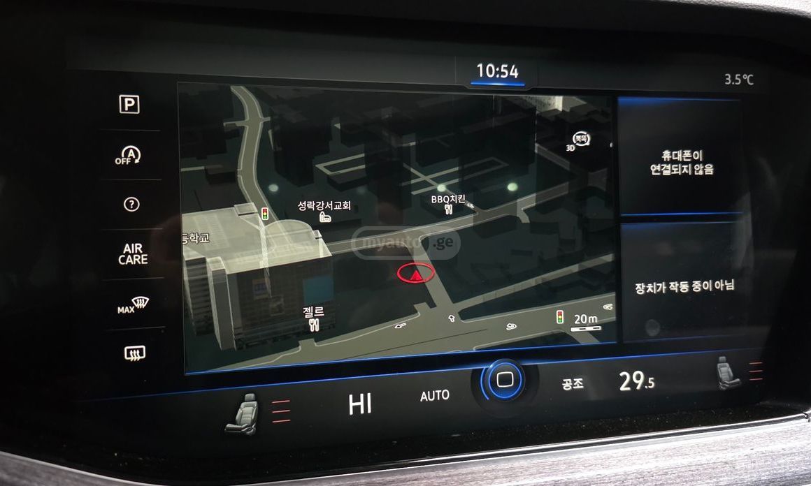 Volkswagen Touareg - фото 14