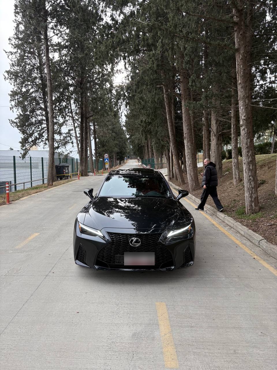 Lexus F sport — миниатюра 11