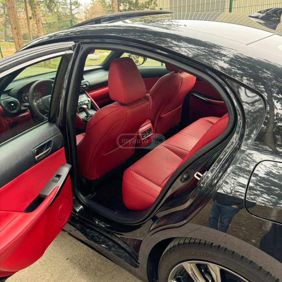 Lexus F sport — миниатюра 7