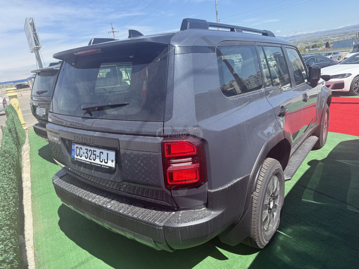 Toyota Land Cruiser Prado - фото 3