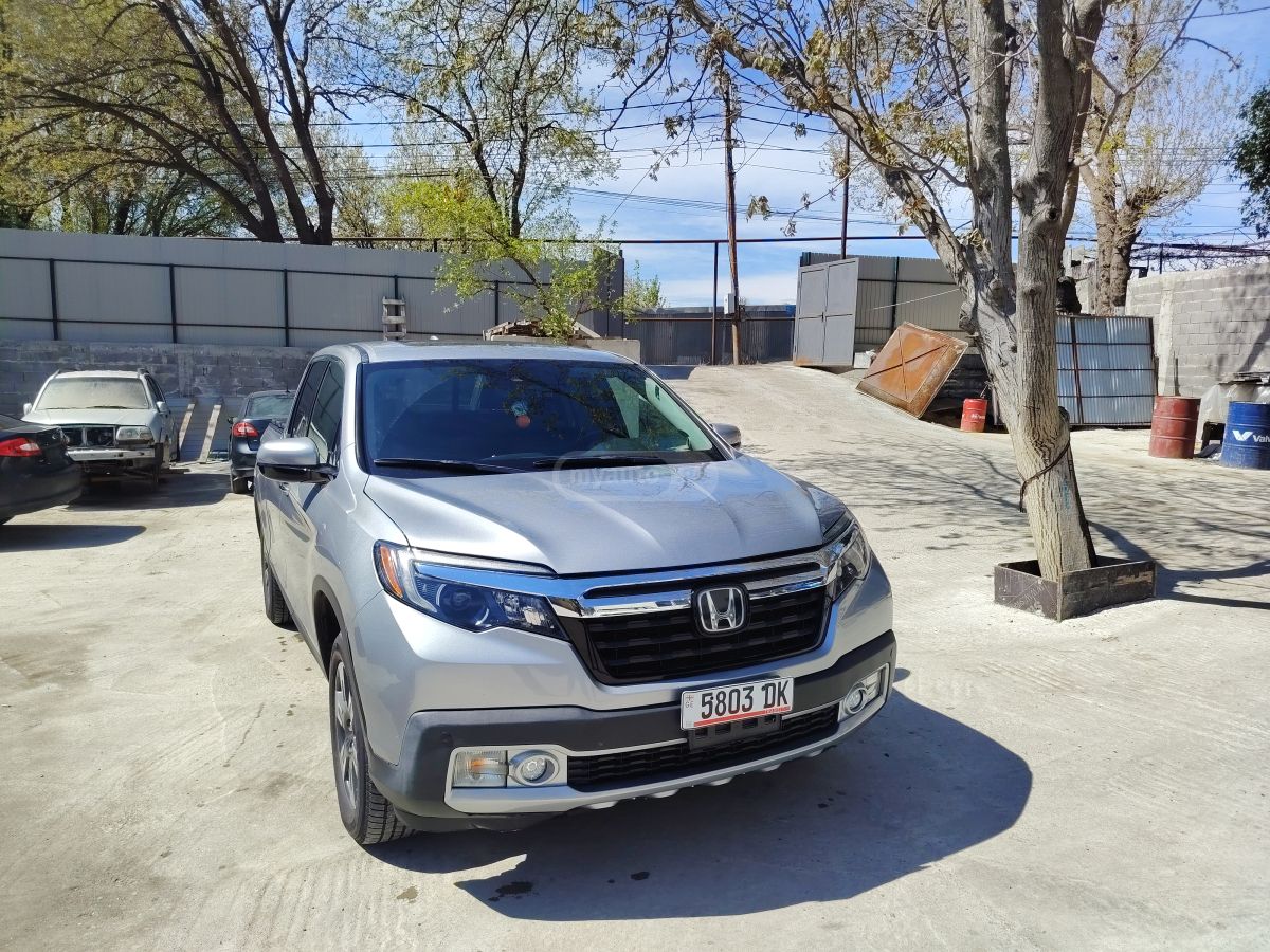 Honda Ridgeline - фото 3