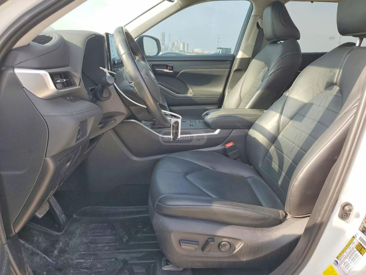 Toyota Highlander - фото 7