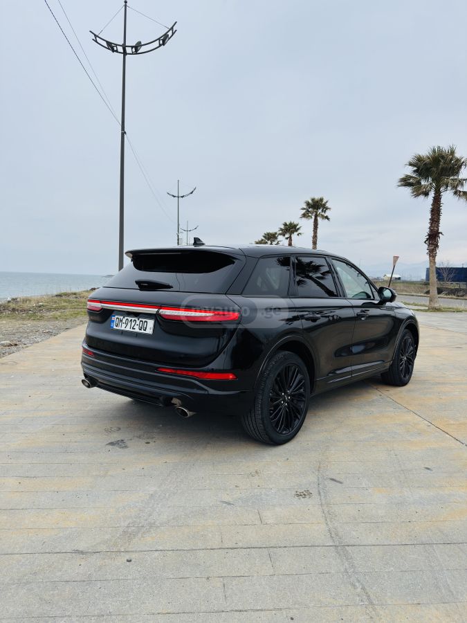 Lincoln Lincoln Corsair Standard AWD — миниатюра 4