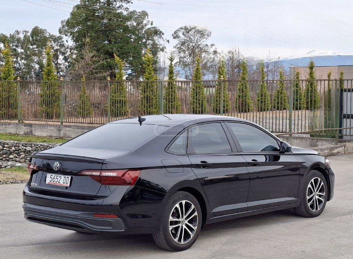 Volkswagen Jetta - фото 7