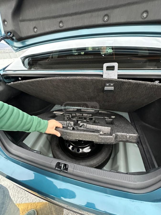 Toyota Camry - фото 14