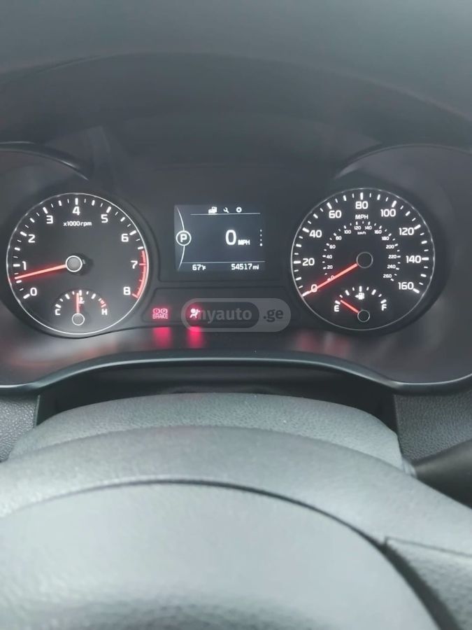 Kia Optima - фото 7