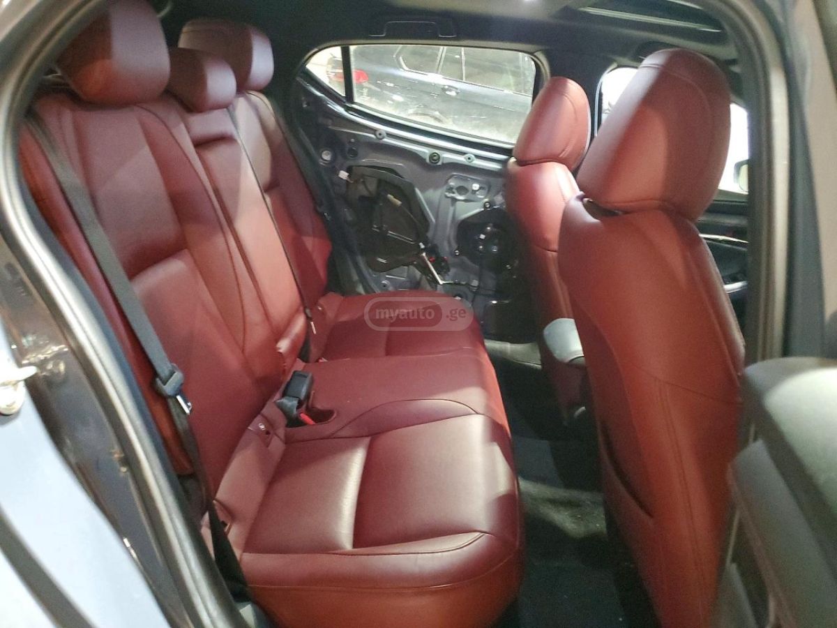 Mazda Mazda 3 - фото 10