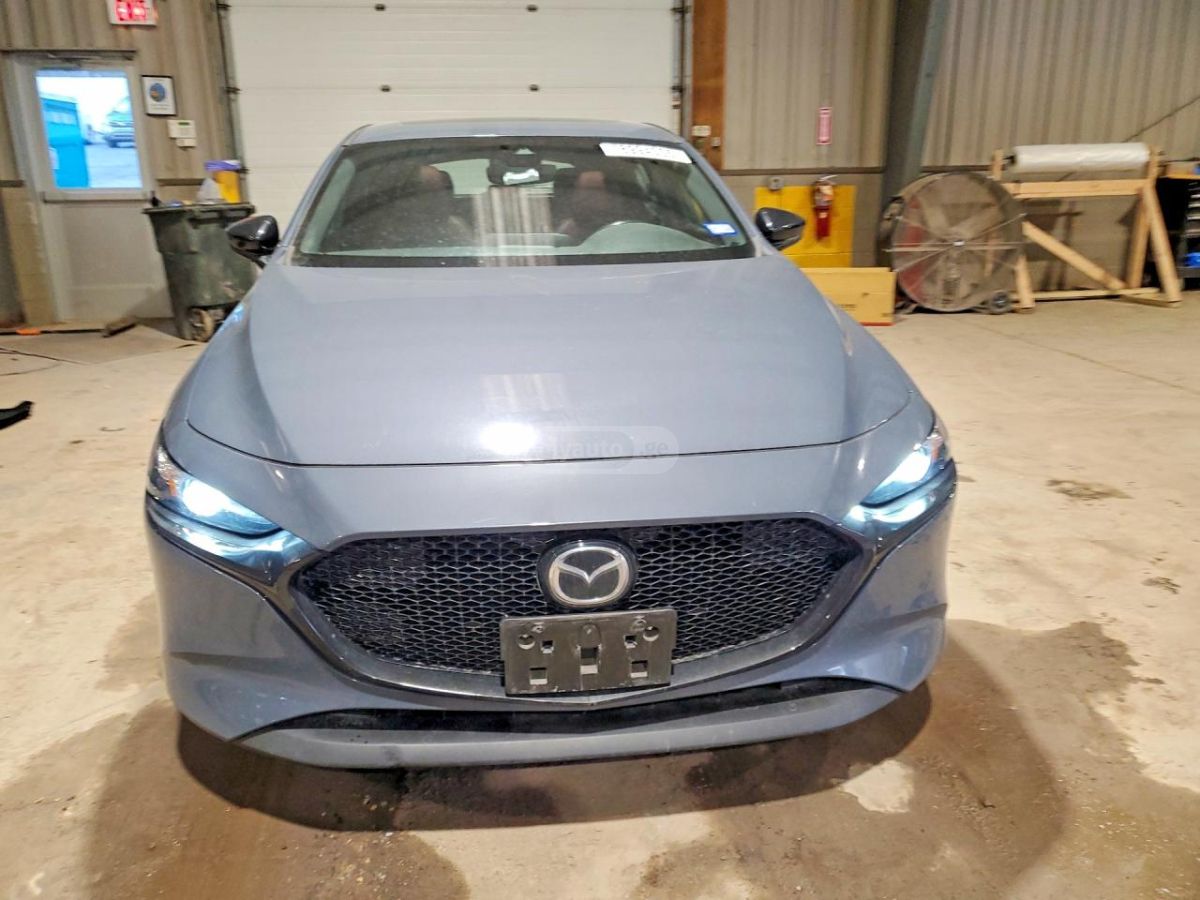 Mazda Mazda 3 - фото 5