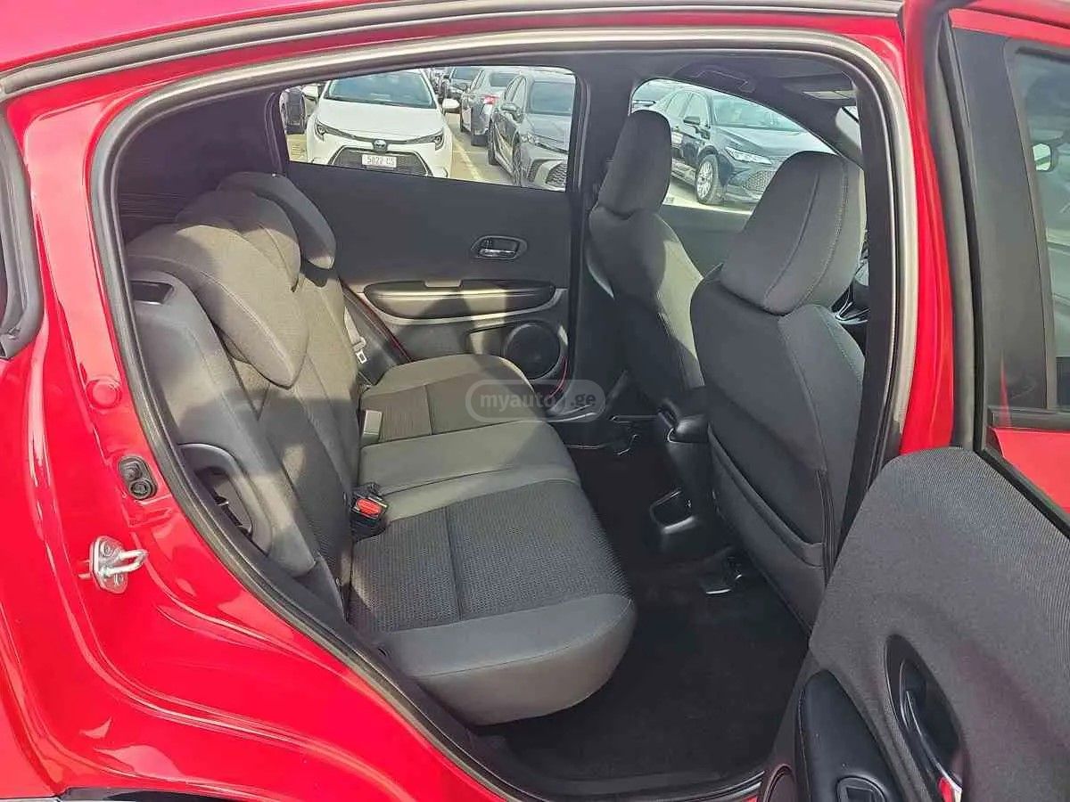 Honda HR-V - фото 8