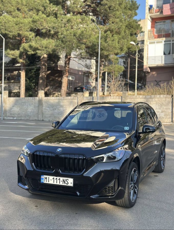 BMW Ixdrive28 — миниатюра 10