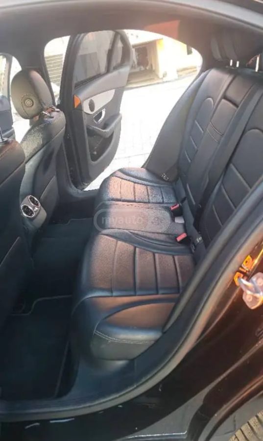 Mercedes-Benz C 300 - фото 8