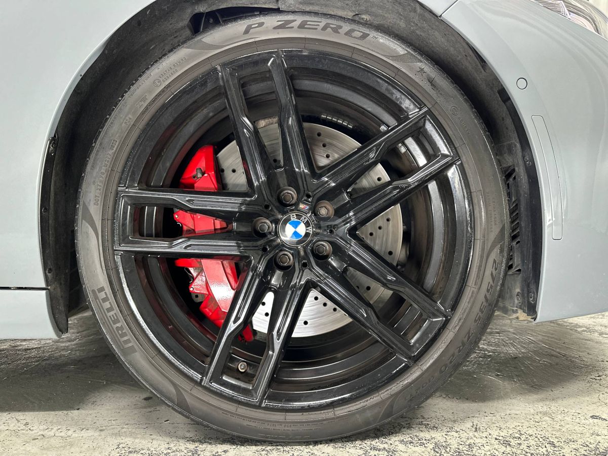 BMW M8 - фото 11