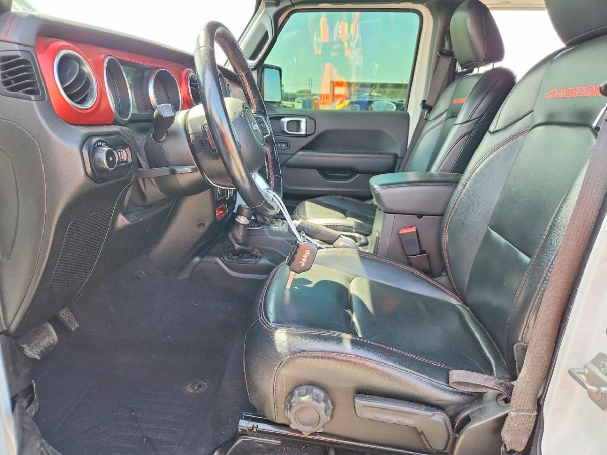 Jeep Wrangler - фото 7