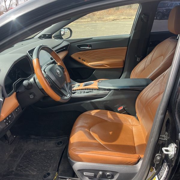 Toyota Avalon 2021 — миниатюра 3