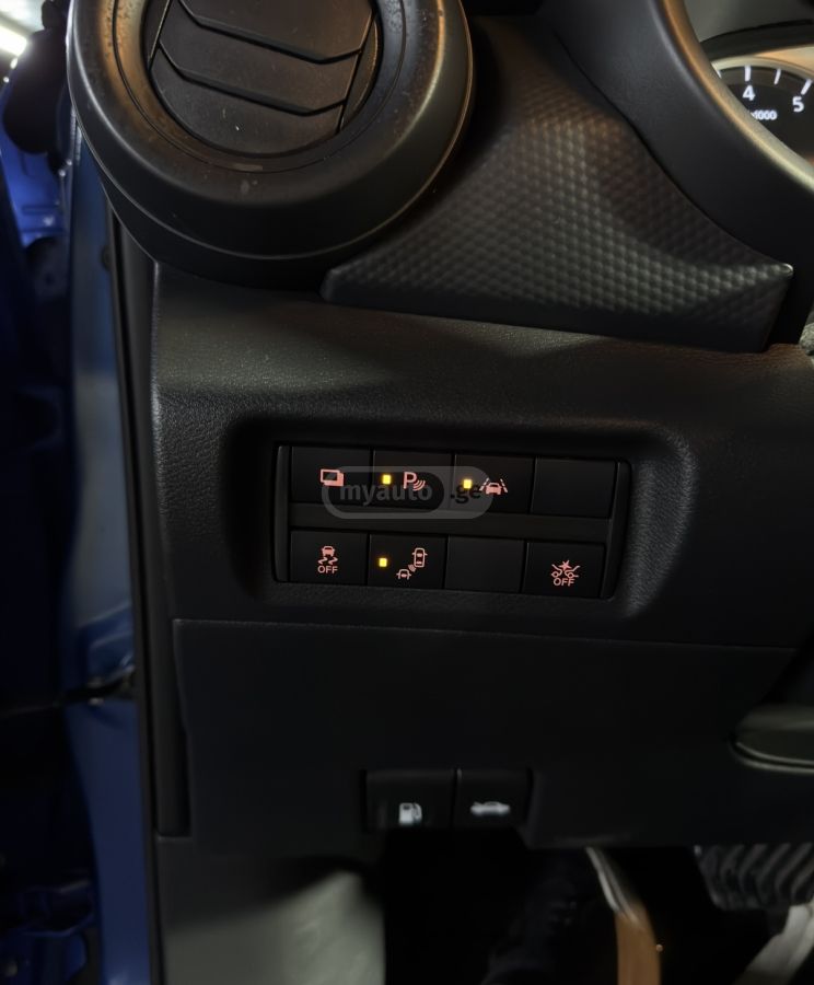 Nissan Kicks - фото 12