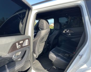 Mercedes-BenzGLS 4502020