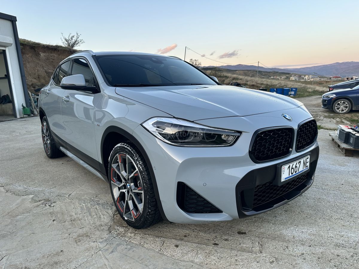 BMW X2 - фото 1