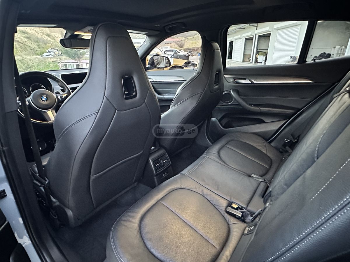 BMW X2 - фото 10