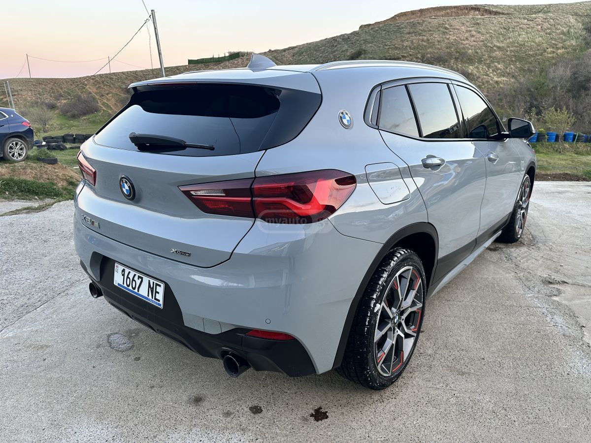 BMW X2 - фото 2