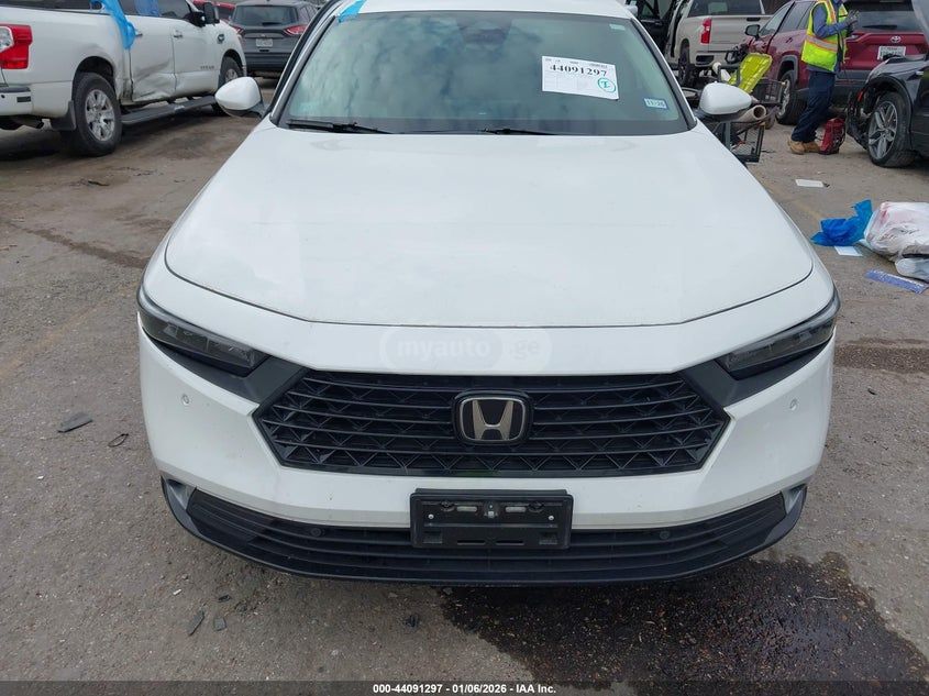 Honda Accord 2024 — миниатюра 11