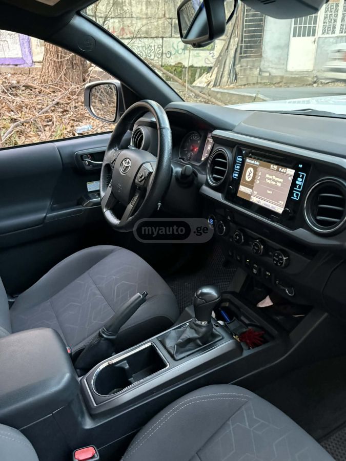 Toyota Tacoma - фото 5