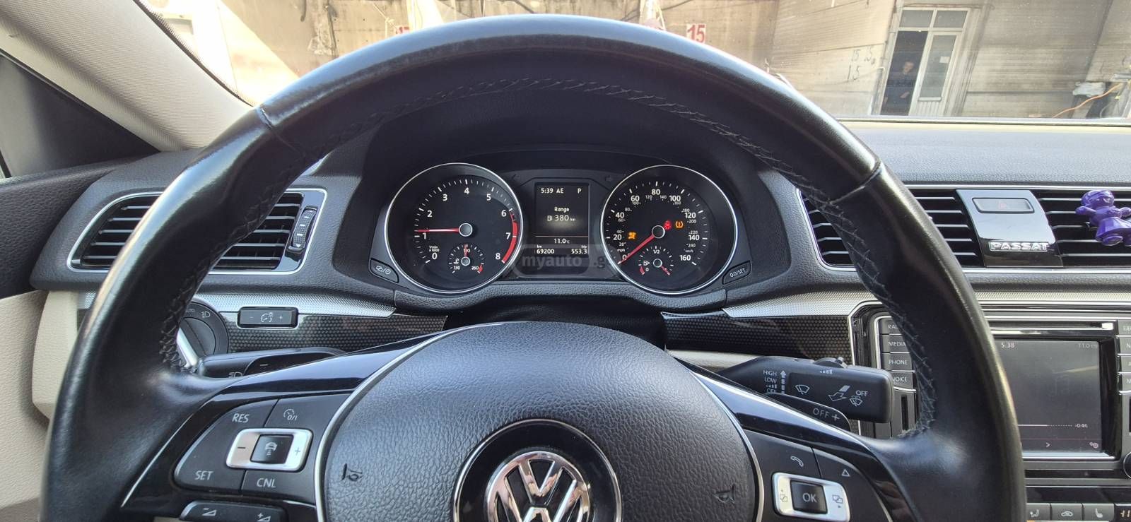 Volkswagen Passat - фото 9