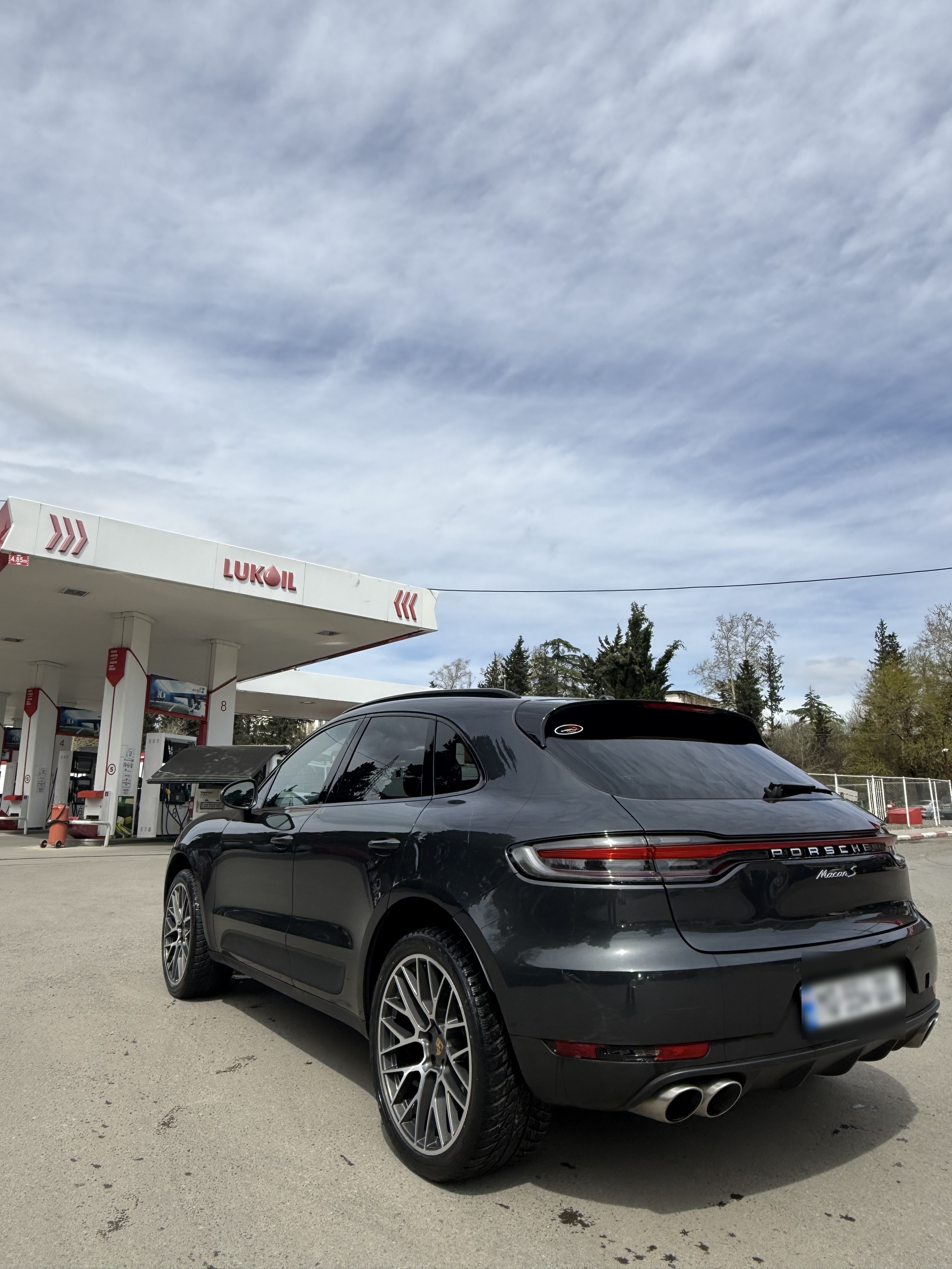 Porsche Macan - фото 1