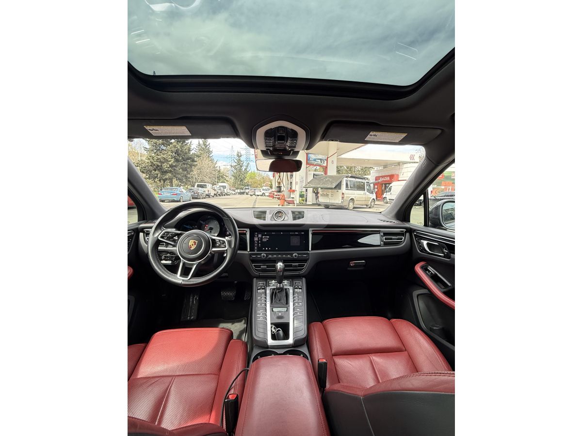 Porsche Macan - фото 10