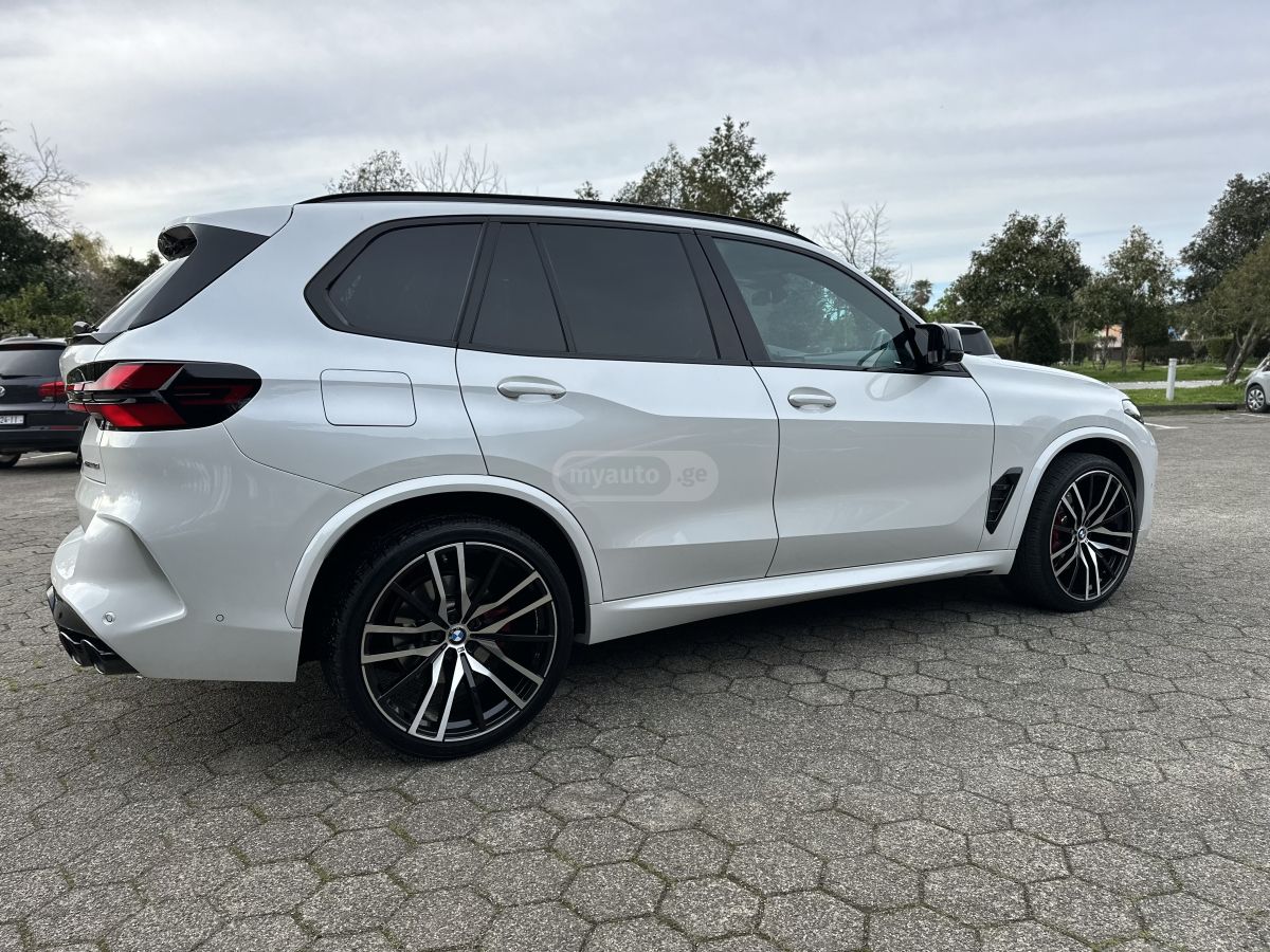 BMW X5 - фото 3